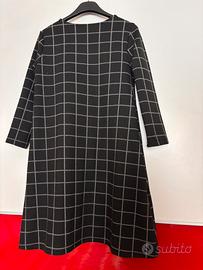 Abito nero Stradivarius tg S