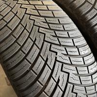 235 55 19 Pirelli 4 stagioni, compreso montaggio 8