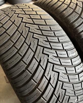 235 55 19 Pirelli 4 stagioni, compreso montaggio 8