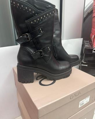 Stivali donna galia  stock