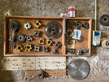 Frese e lame per falegnameria in stock