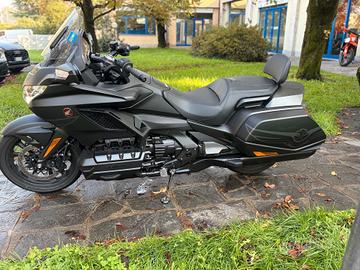 Honda GL 1800 Gold Wing BAGGER DCT 50 TH ANNIVERSA