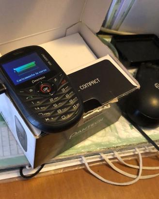 PanTech P1000 doppia SIM  completo di tutto BattOK