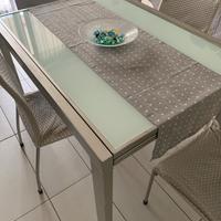 Tavola in vetro