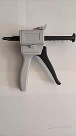 Erogatore per colla bicomponente 