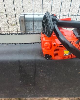 Motosega da potatura Echo CS350T