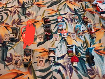 lotto 13 Funko One piece Kinder joy 