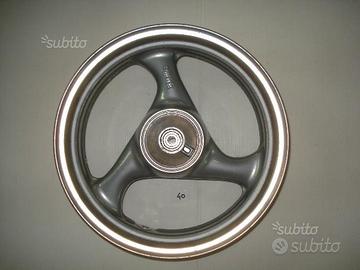 Ruota Ant. Aprilia SR 50 anni 93-96 Grimeca