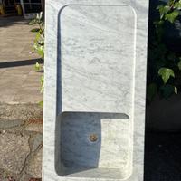 lavandino in marmo