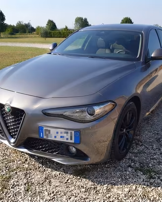 Giulia 2.2 180cv 134.000 km