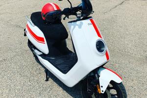 NIU Nqi GTS 125 Long Range