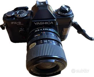 Macchina fotografica Yashica FX-D Quartz