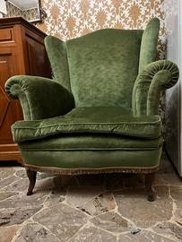 Coppia di Poltrone Vintage in Velluto Verde Bosco