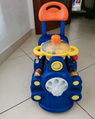 Trenino cavalcabile chicco