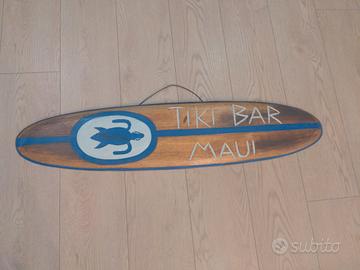 Tavola in legno Tiki Bar