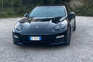 Porsche panamera 3.0 diesel platinum gts