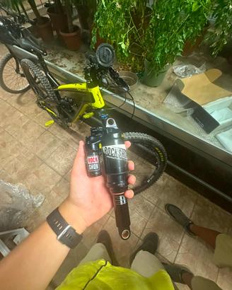 RockShox Monarch Plus