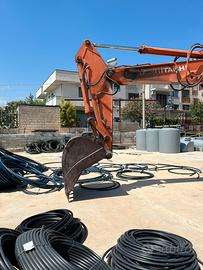 Escavatore FH200E