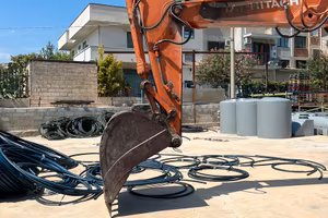 Escavatore FH200E
