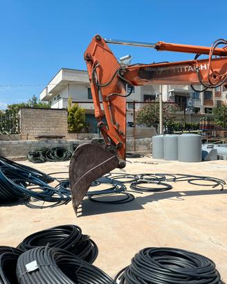 Escavatore FH200E