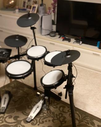 Alesis nitromax