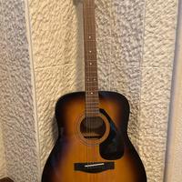 Yamaha F310 Chitarra Folk