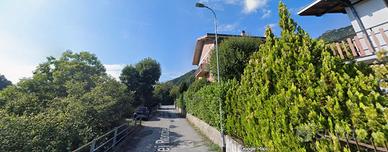 Trilocale a Esino Lario con balcone e posto auto