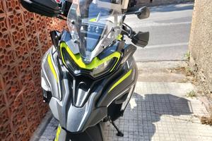 BENELLI TRK 702 X