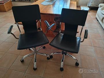 2 sedie da ufficio girevoli – €40 la coppia