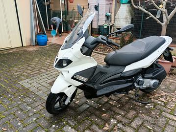 scooter Gilera Nexus 300cc