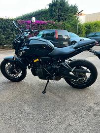 Yamaha MT-07 2023 - solo 6.000km - perfetta!