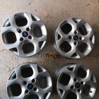 Cerchi In Lega Ford Fiesta 3398192098