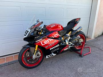 Ducati Panigale 1299 R