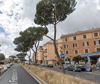 Colli portuensi quadrilocale con balcone