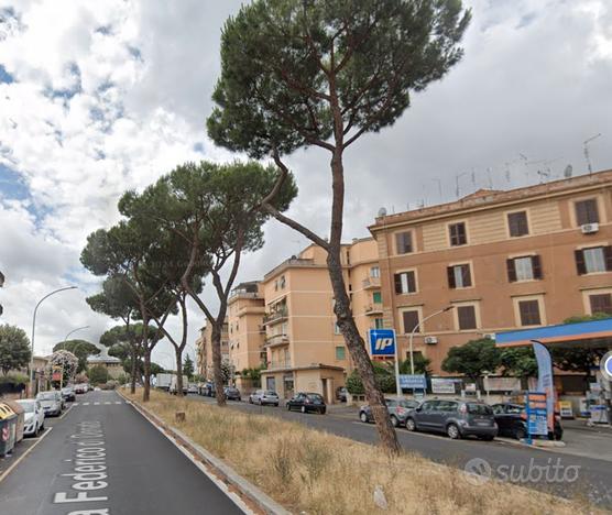 Colli portuensi quadrilocale con balcone