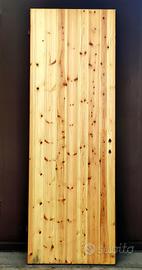 Porta perlinata in legno di pino