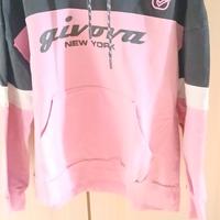 Felpa con cappuccio Givova, un capo comodo e alla 