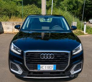Audi Q2 TFSI S tronic benzina