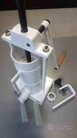 macchina manuale per salami