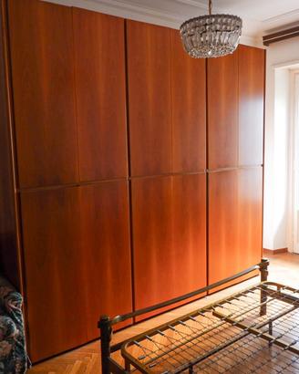 Armadio in legno
