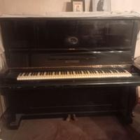 Pianoforte verticale anni "30 Bluthner