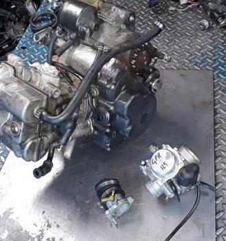 GPR 125 4T '10 : motore forcella carburatore