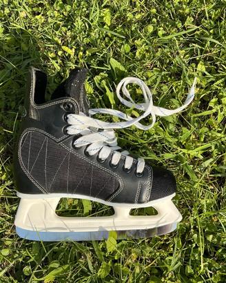 pattini da ghiaccio CCM n36