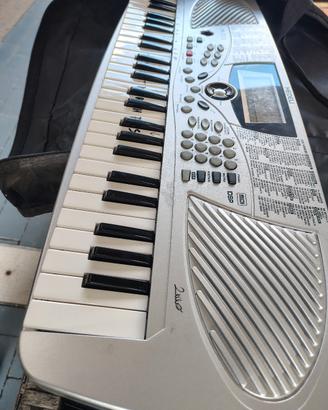 tastiera musicale scuola