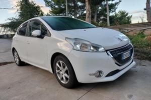 peugeot 2008 benz. 1200