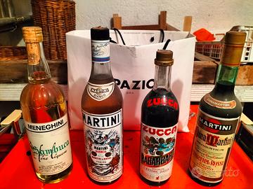 Bottiglie liquori vintage da collezione