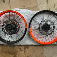 Cerchi Alpina 21/19 per KTM