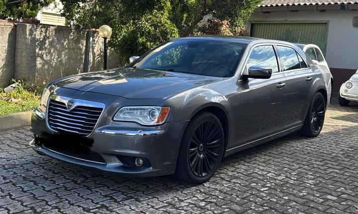 LANCIA THEMA 3.0 V6 DIESEL