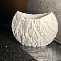 Vaso circolare moderno con trama effetto pelliccia