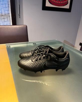 Scarpe da Calcio Nike nere Tiempo Legend (n°.41)